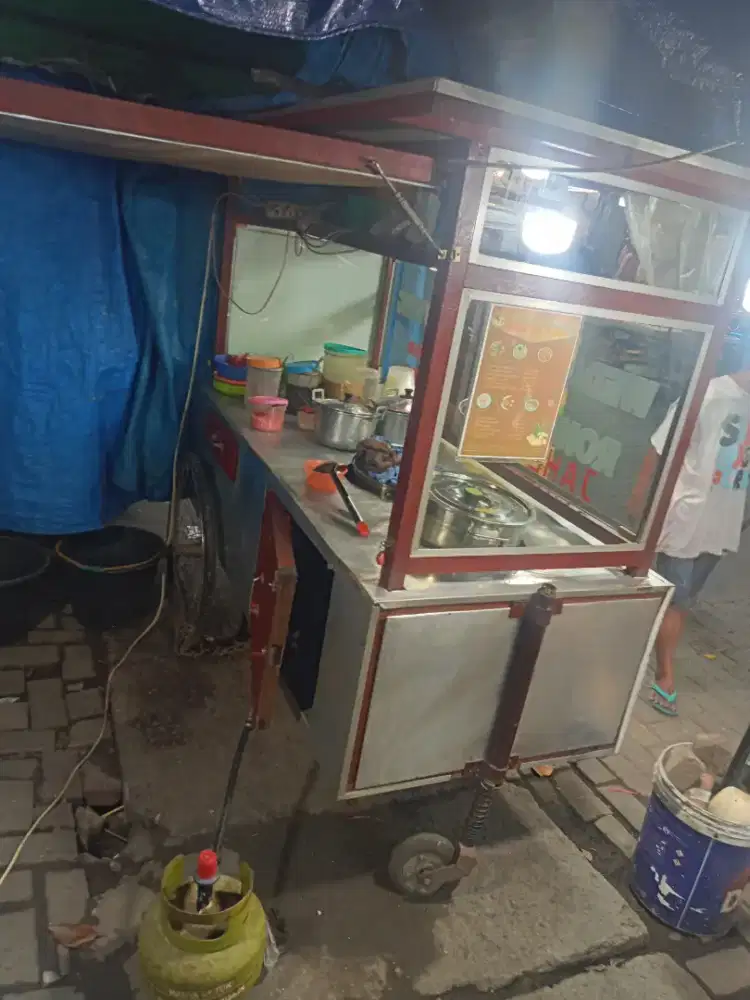 Gerobak jualannn