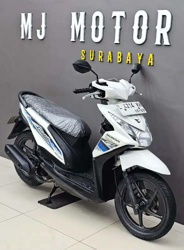 Honda Beat FI tahun 2014 // Cash Only