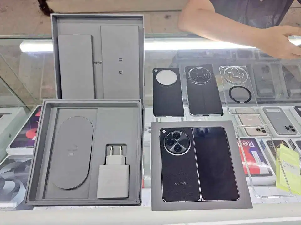 Second Oppo Find N3 Fold 16/512GB Black Ex Resmi Mulus Like New