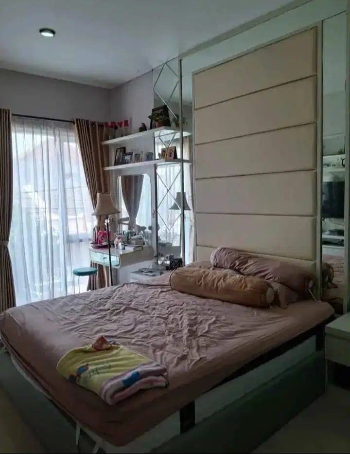 Siap Huni Surabaya Timur SUKOLILO DIAN REGENCY Semi Furnished
