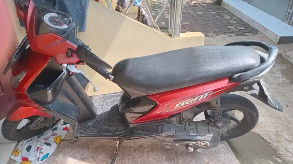Jual motor beat karbu tahun 2009