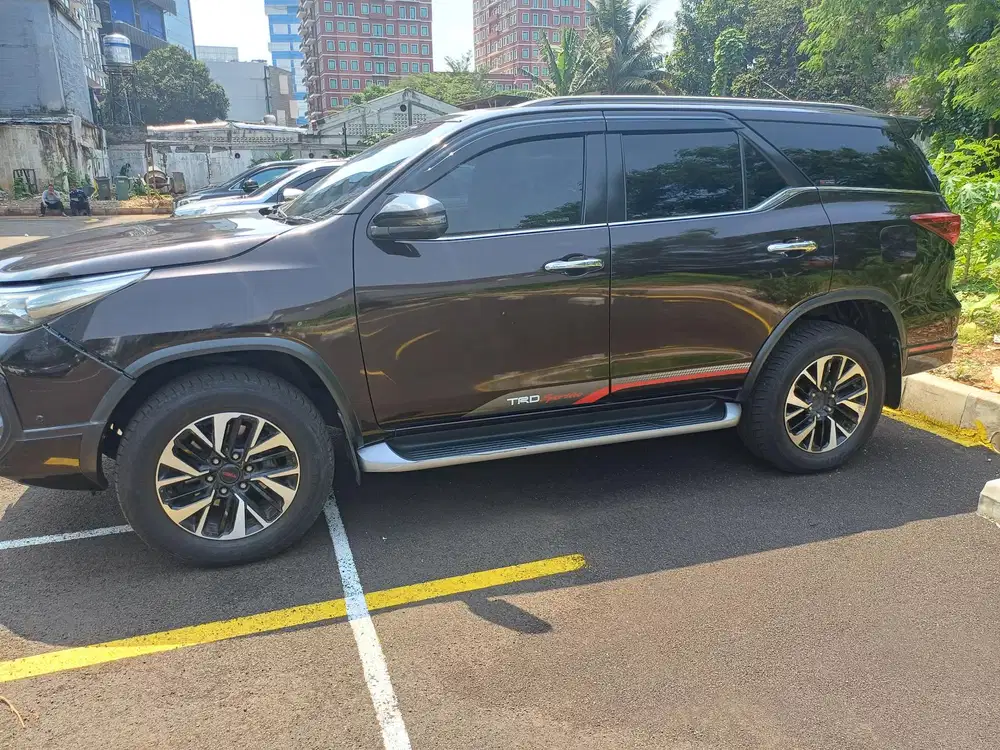 Toyota Fortuner 2019 Bensin