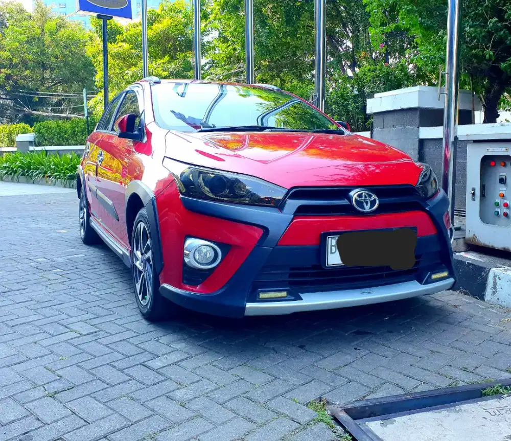 Istimewa! Toyota Yaris TRD heykers AT 2017