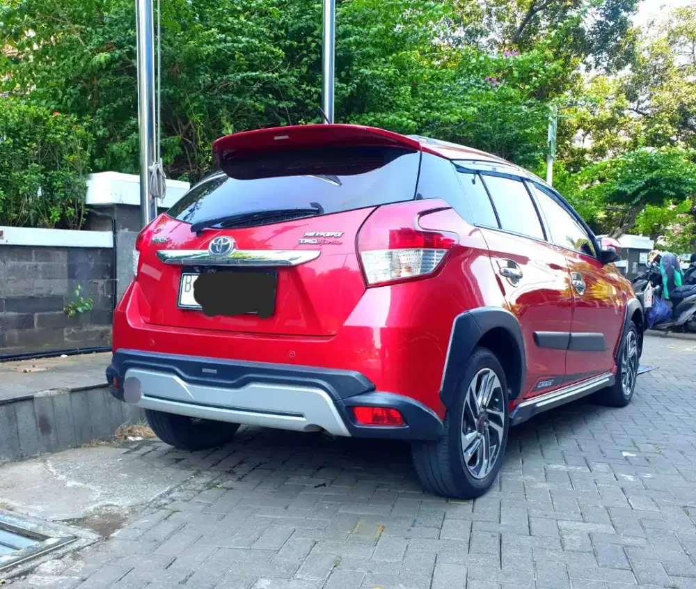 Istimewa! Toyota Yaris TRD heykers AT 2017