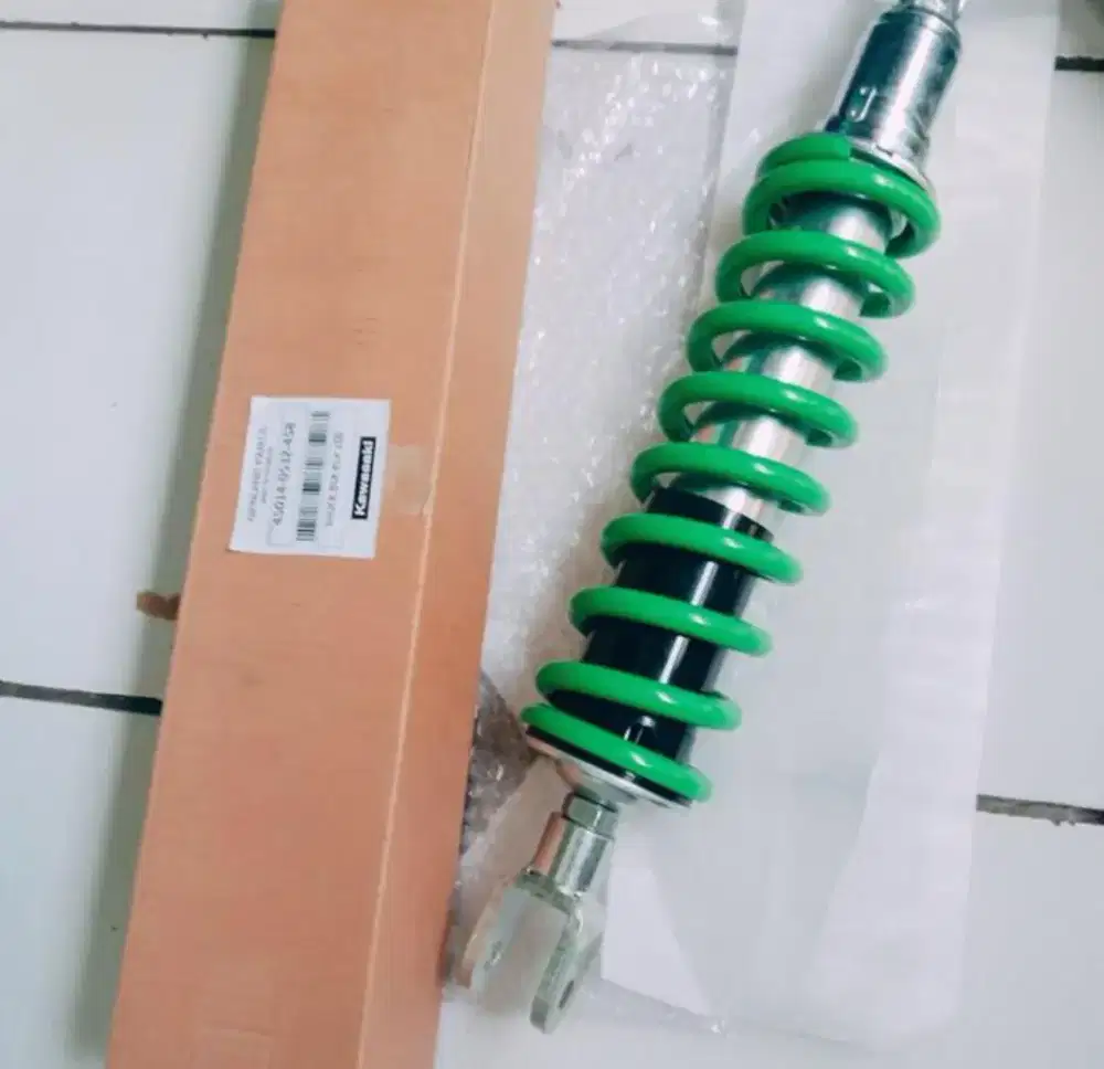 shockbreaker klx dtrackrr - belakang