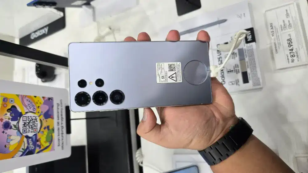 SAMSUNG S25 ULTRA FREE BUDS3 FE