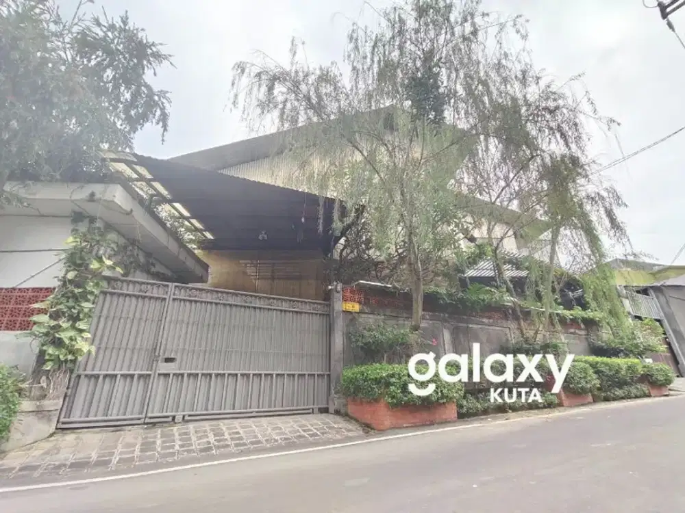 DIJUAL RUMAH 2 LANTAI DI NUANSA TAMAN GRIYA JIMBARAN BADUNG, BALI