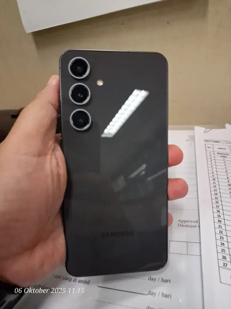 Samsung S24 fe 8/128