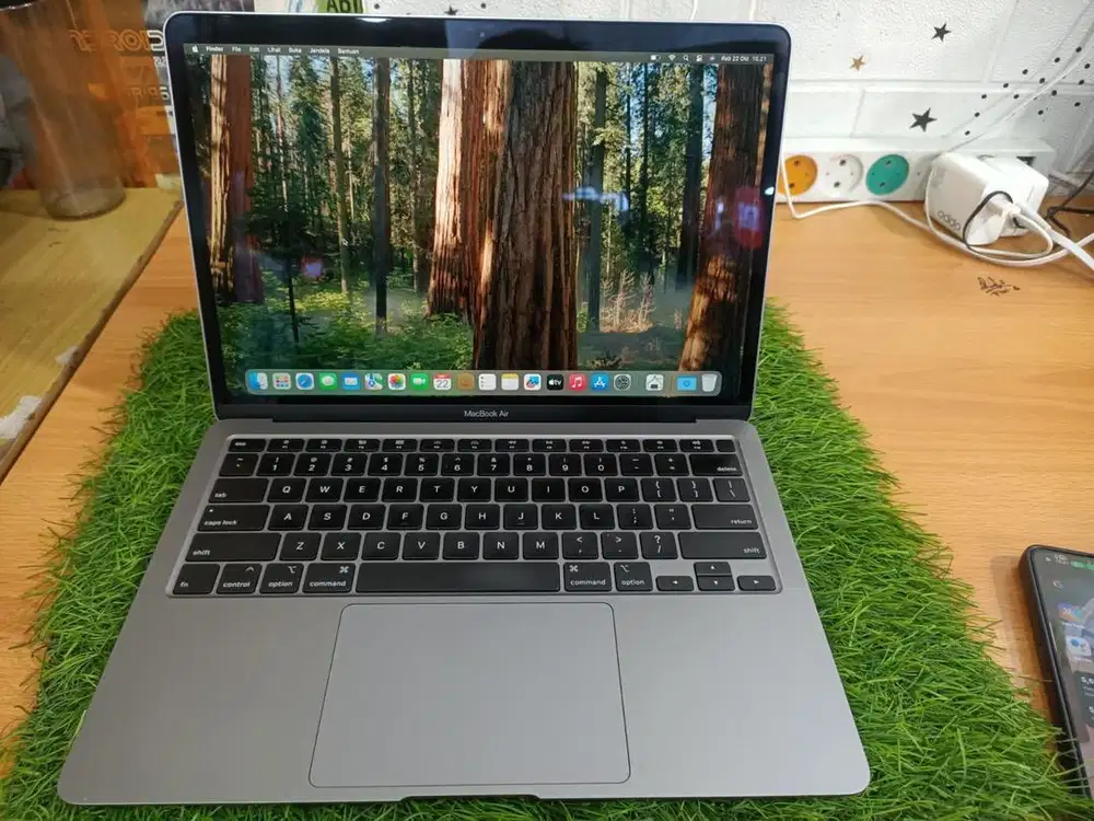Macbook air retina 2020 second