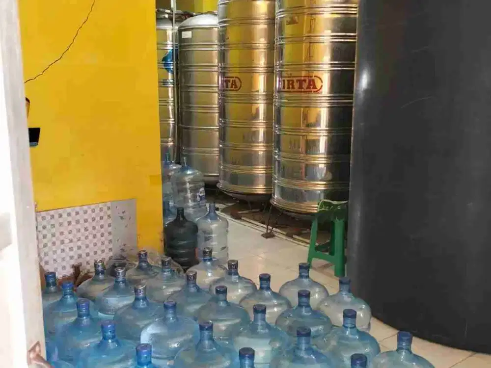 Dijual Ruko + Usaha yang sudah berjalan air minum & gas  isi ulang  di Wahana Babelan
