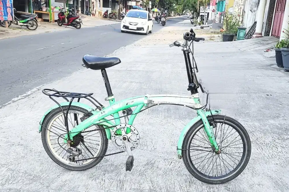 Sepeda lipat Odessy ring 20