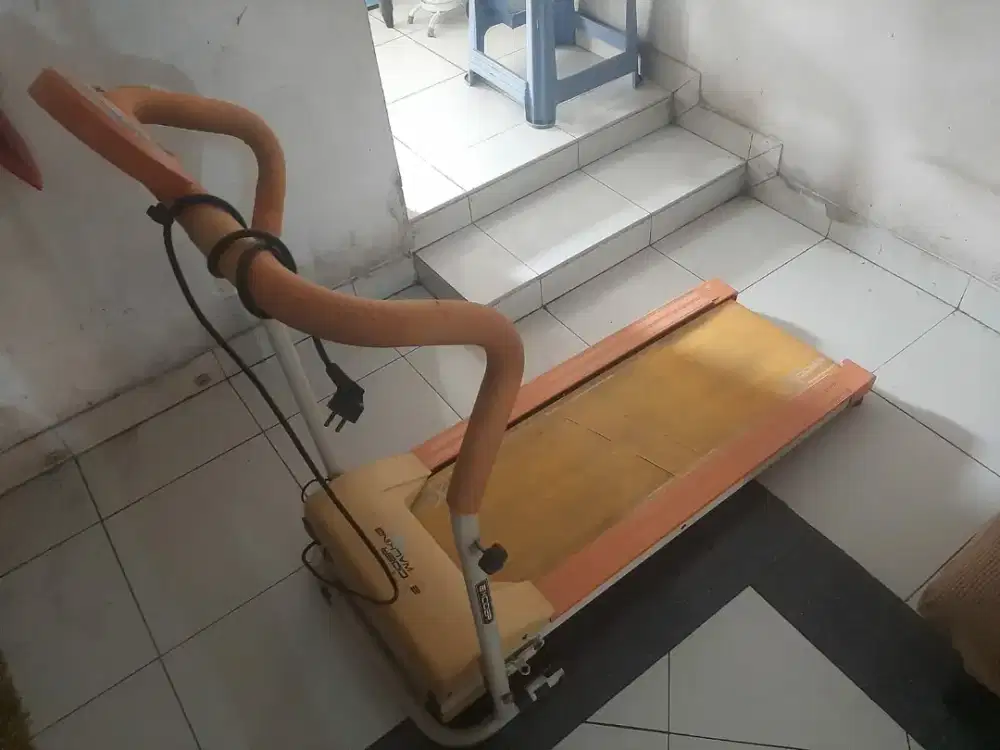 Dijual Murah Treadmill Excider