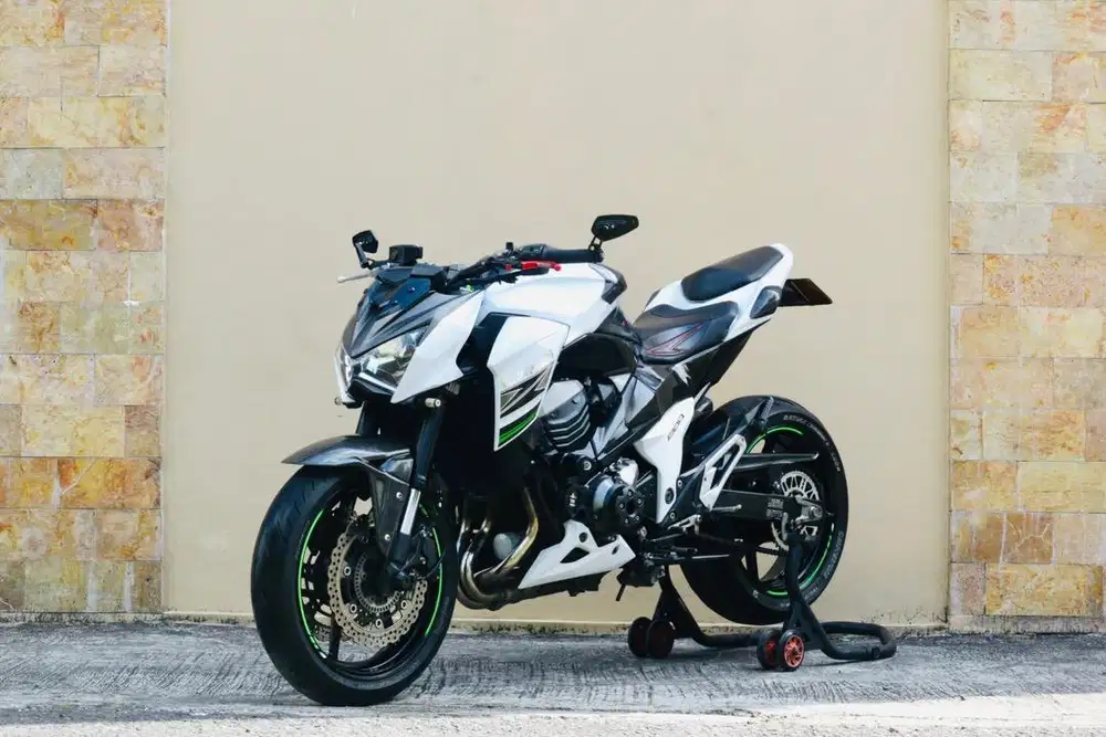 Kawasaki z800 abs like new Z900 street500 zx6R CBR600