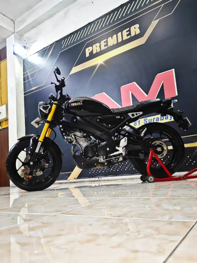 Yamaha XSR 155 VVA TH 2023 Hitam glossy like new