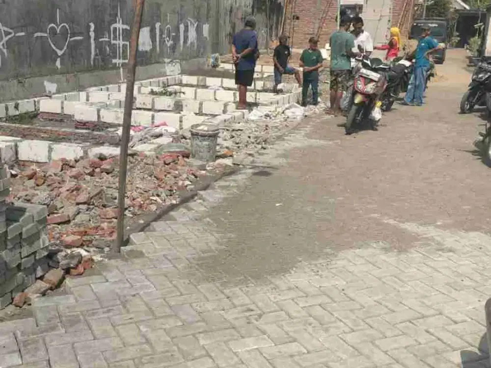 Tanah Pekarangan siap bangun dekat pasar Sukodono SHM split