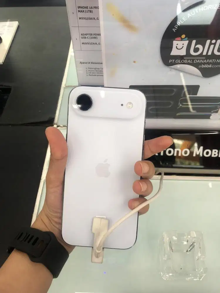 CICILAN IPHONE 17 AIR 256