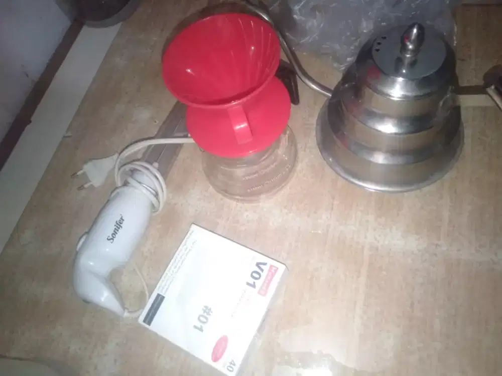 v60, Filter(30pcs), teko leher angsa, ketel, mini mixer (listrik)
