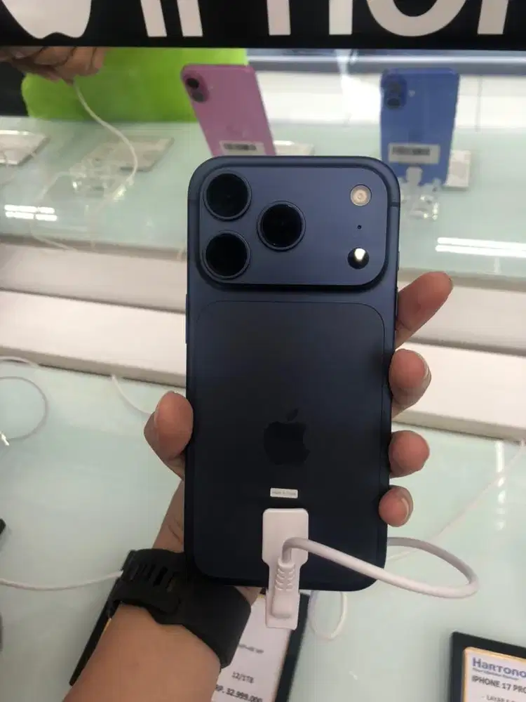 CICILAN IPHONE 17 PRO 256