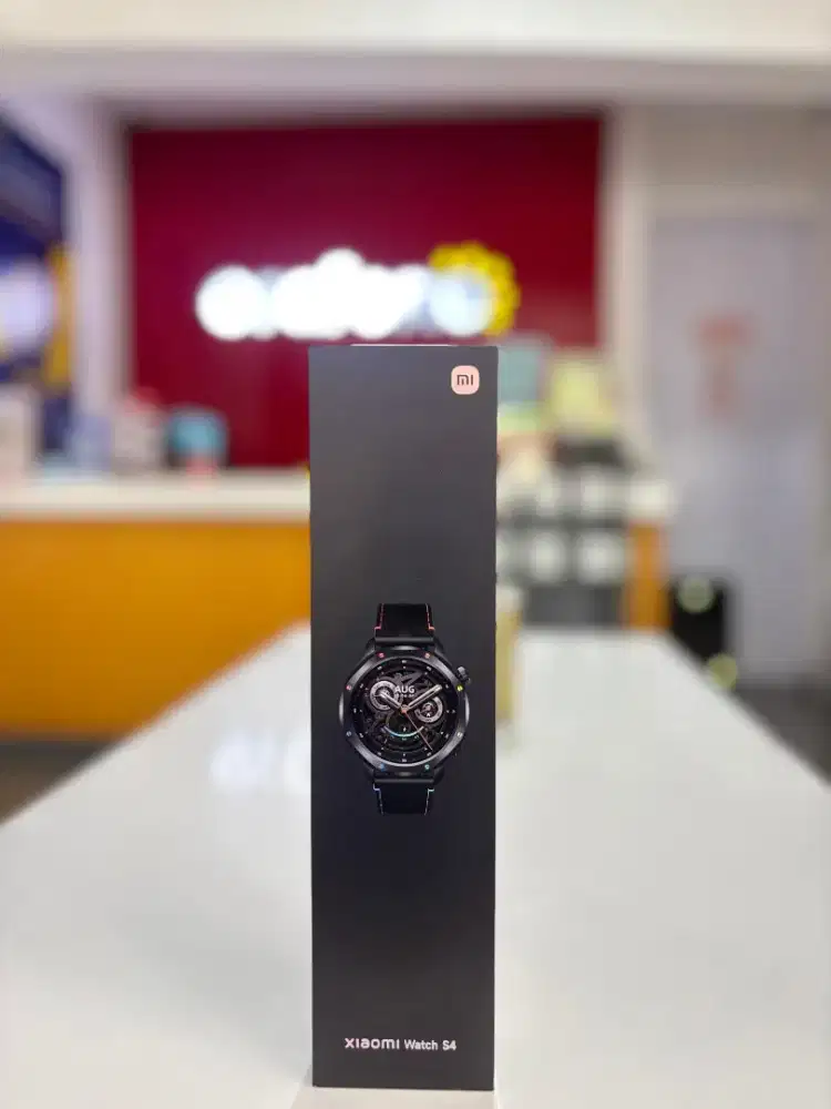 Xiaomi watch S4 rainbow