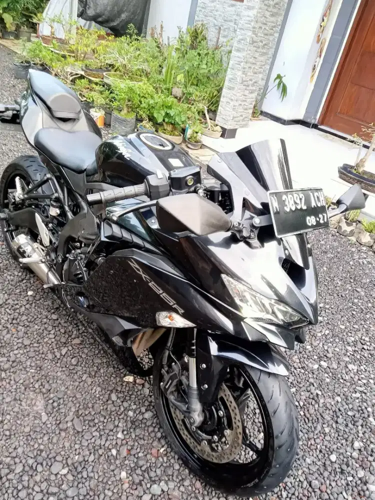 Kawasaki ninja ZX 25R Non ABS 2022 4-cylinder