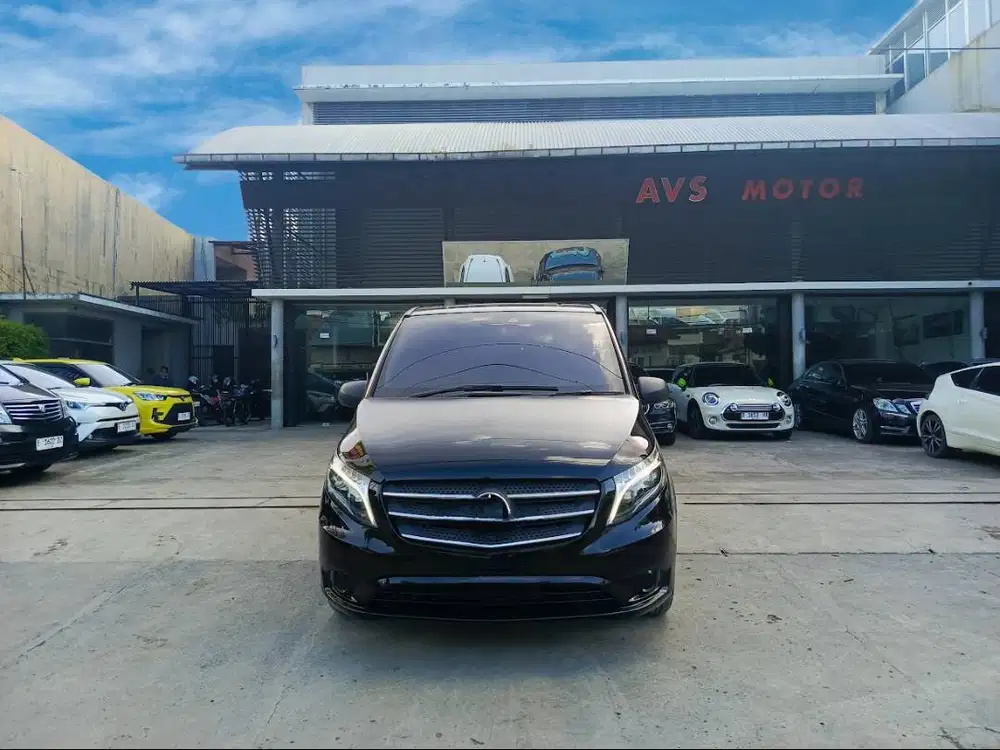 Mercy V 220 tourer 2.2 AT bensin