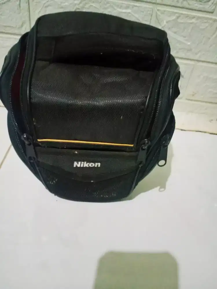 Tas camera Nikon