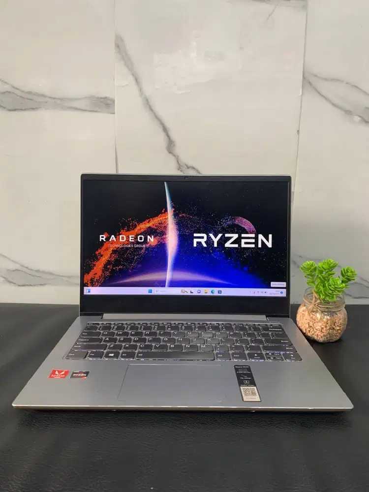 LENOVO IDEAPAD S340 AMD RYZEN 7 3700U WITH RADEON VEGA MOBILE GFX RAM