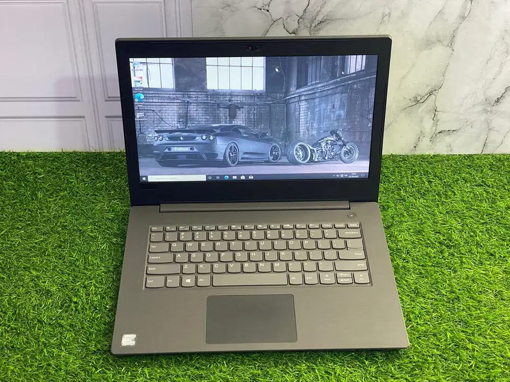 Laptop Lenovo V30-14IKB