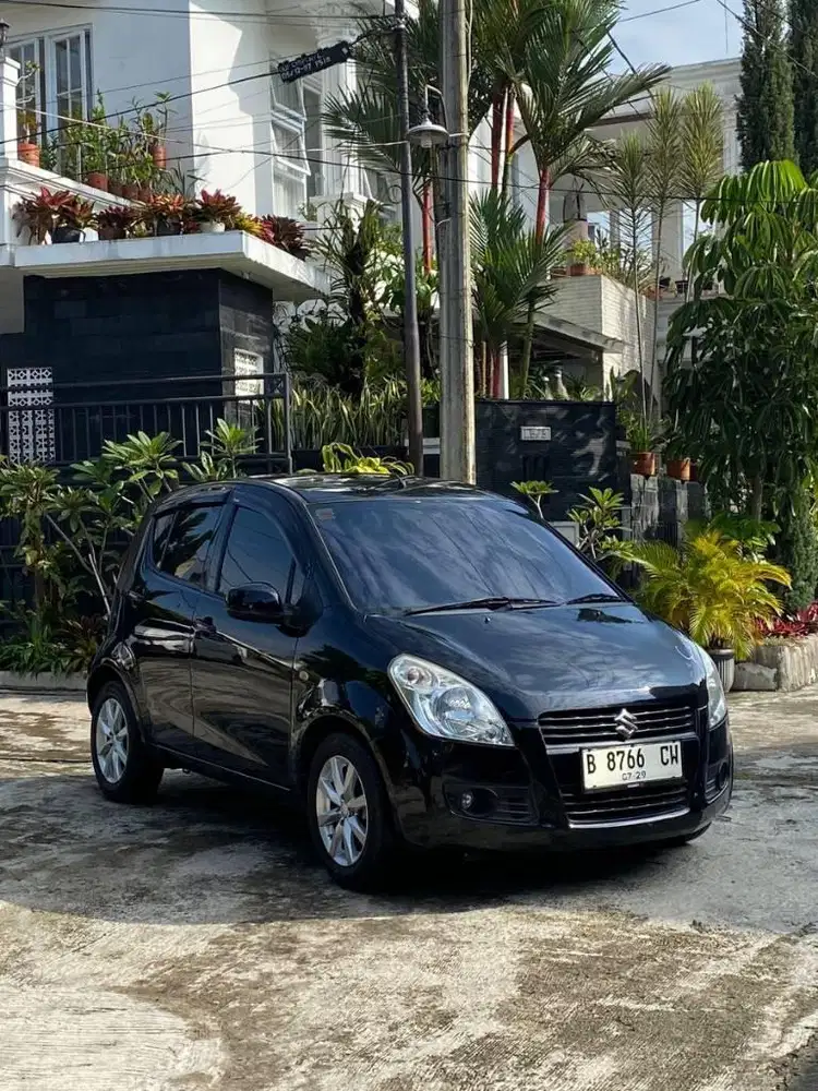 Dijual Cpt : Suzuki Splash GL Manual 2012 mls skl