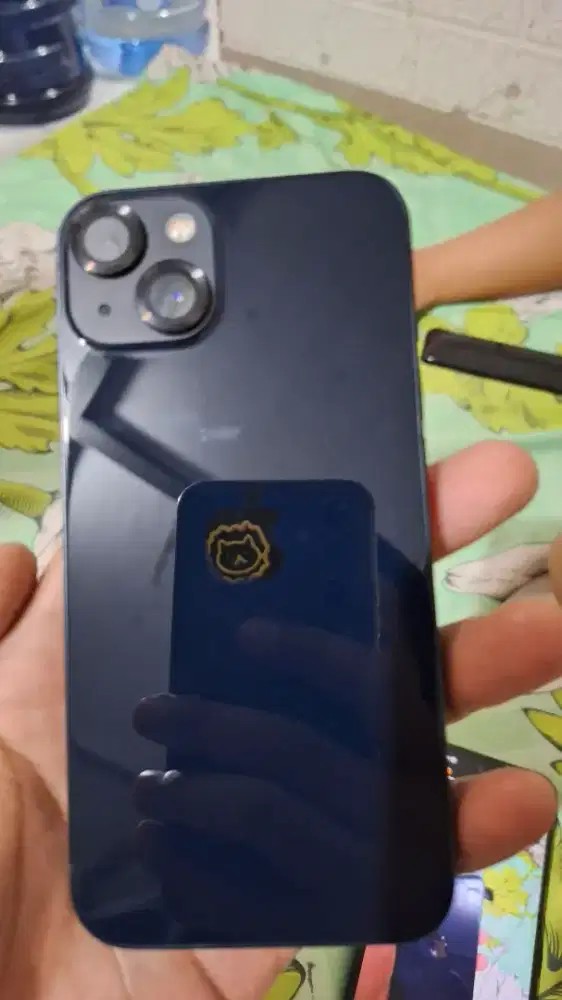 Iphone 13 128gb warna midnight blue