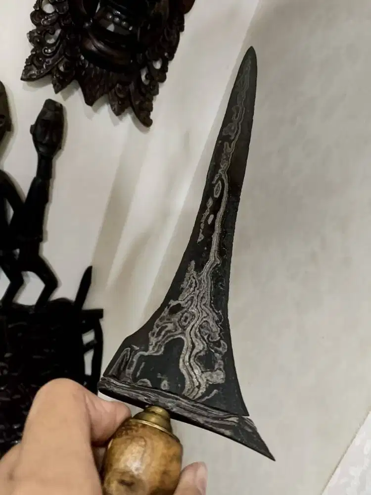 keris sepuh Brojol Pamor Wahyu Tumurun Wengkon isen TUS