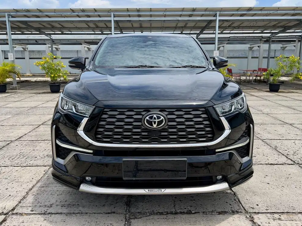 [DP 40JT] INNOVA ZENIX Q HYBRID MODELISTA TSS 2022 HITAM TT 2023 HV