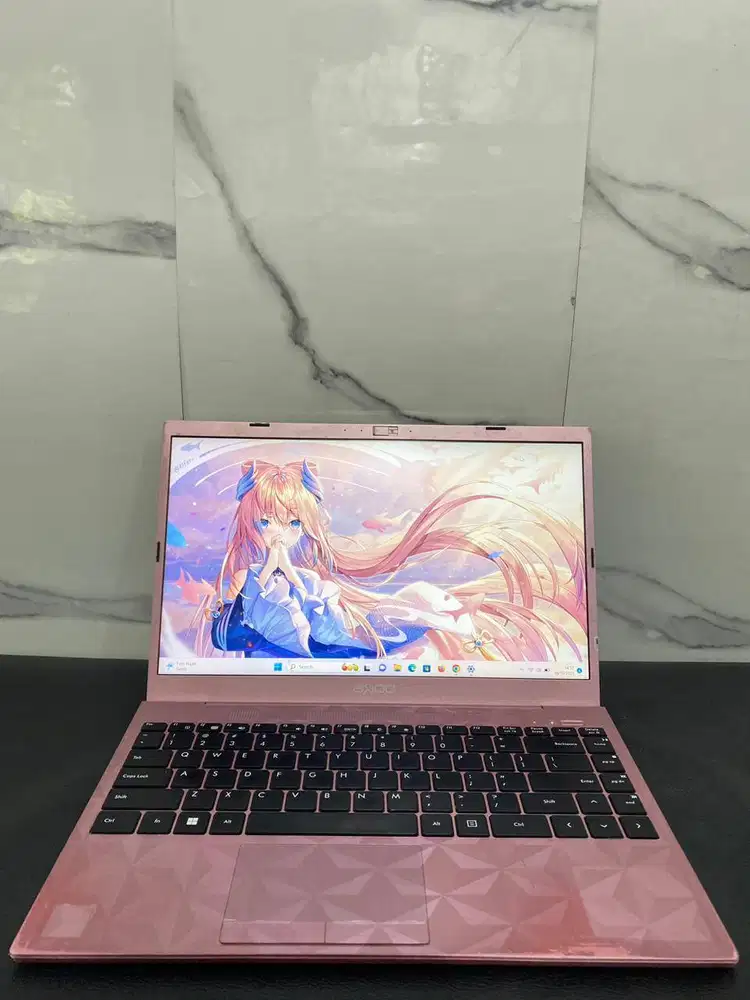 AXIOO Z6 PINK	INTEL CORE i3-1215U RAM 8 GB SSD 256 GB
