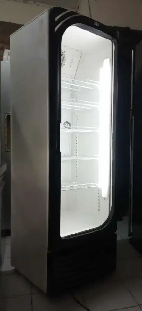 SHOWCASE GEA 5 RAK 360 LITER NORMAL SIAP PAKAI/ NETT