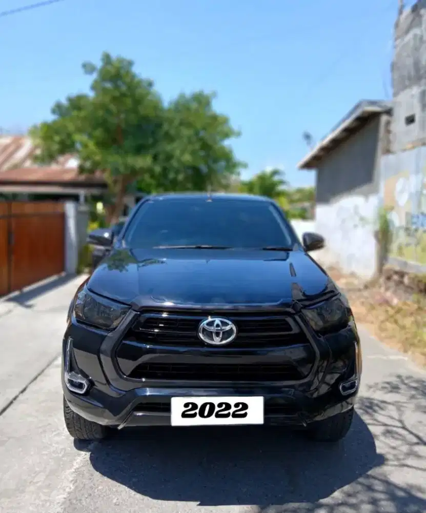 Dijual Toyota Hilux Double Cabin 4x4  2022, Manual