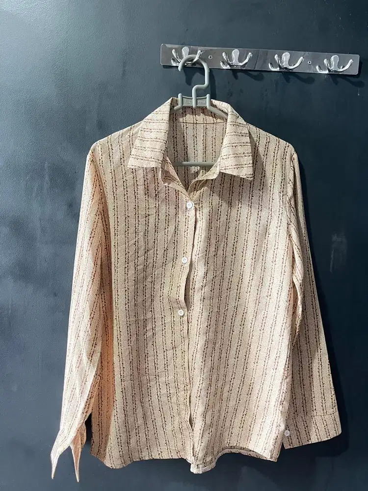 Kemeja wanita bahan adem