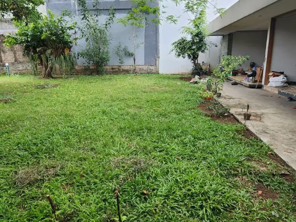 Dijual Hitung Tanah Rumah Luas Strategis di Mainroad Cipaganti, Kota Bandung