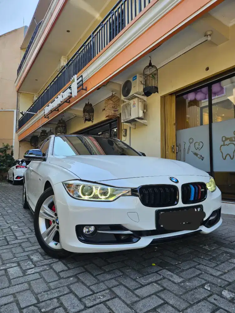 BMW F30 320I SPORT 2015