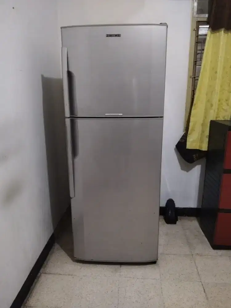 Kulkas Hitachi R Z47EGD9 ukuran 395 lt