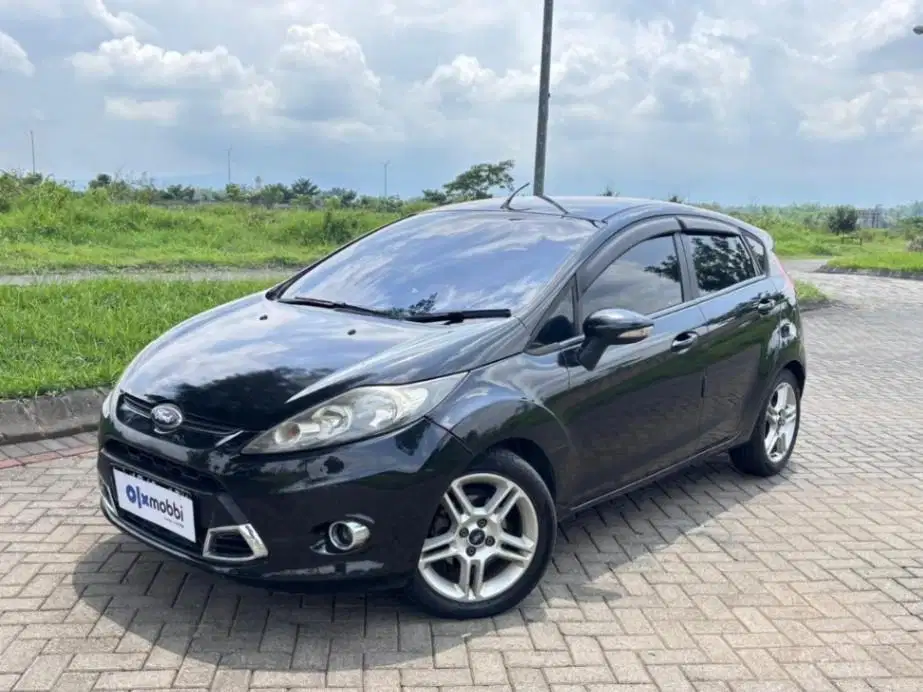 Ford Fiesta 1.6 S Bensin OTOMATIS 2011 LABY