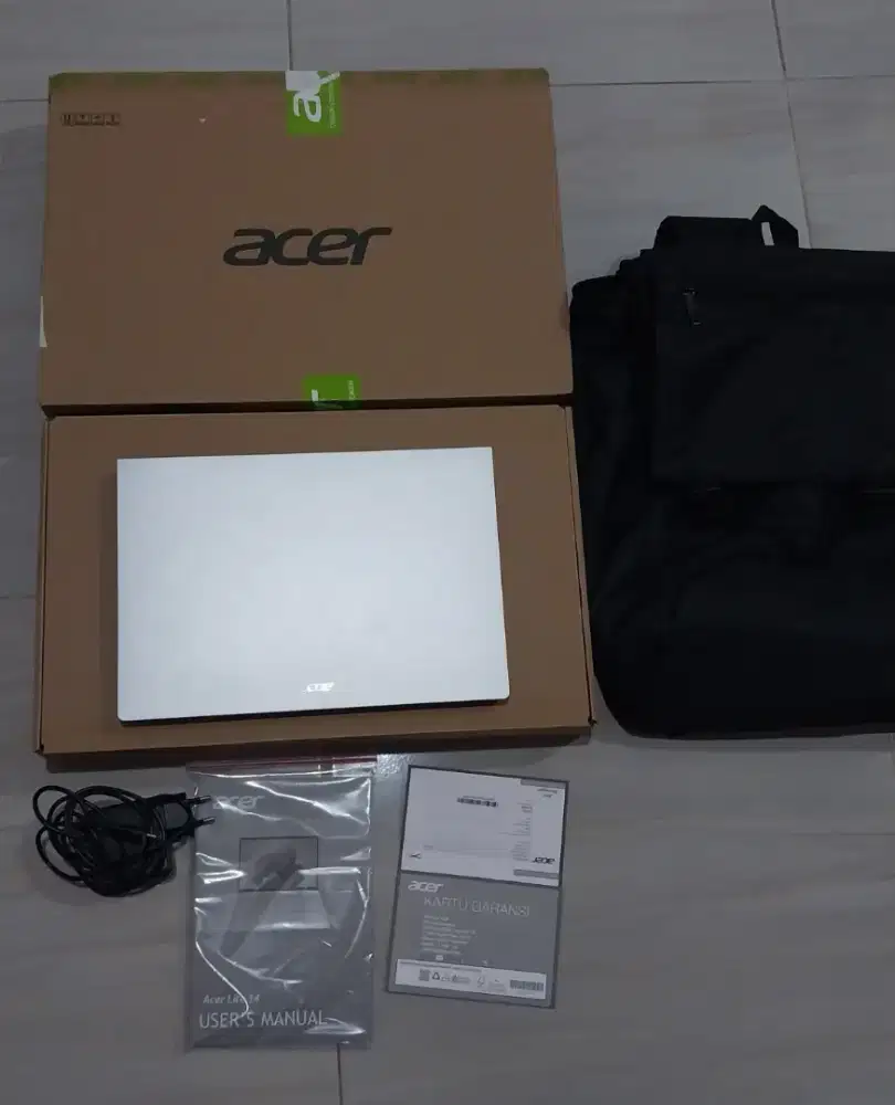 Acer Asprie Lite 14