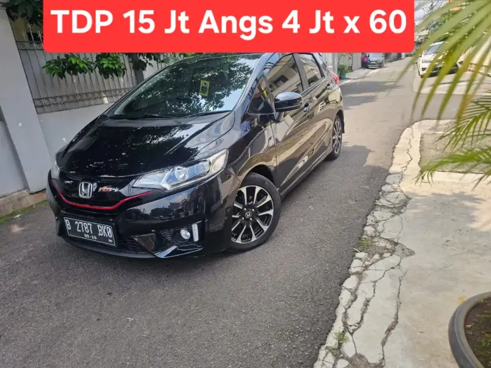 TDP 15 Jt Angs Termurah New Jazz RS 2016 Matic Hitam Low Km Like New