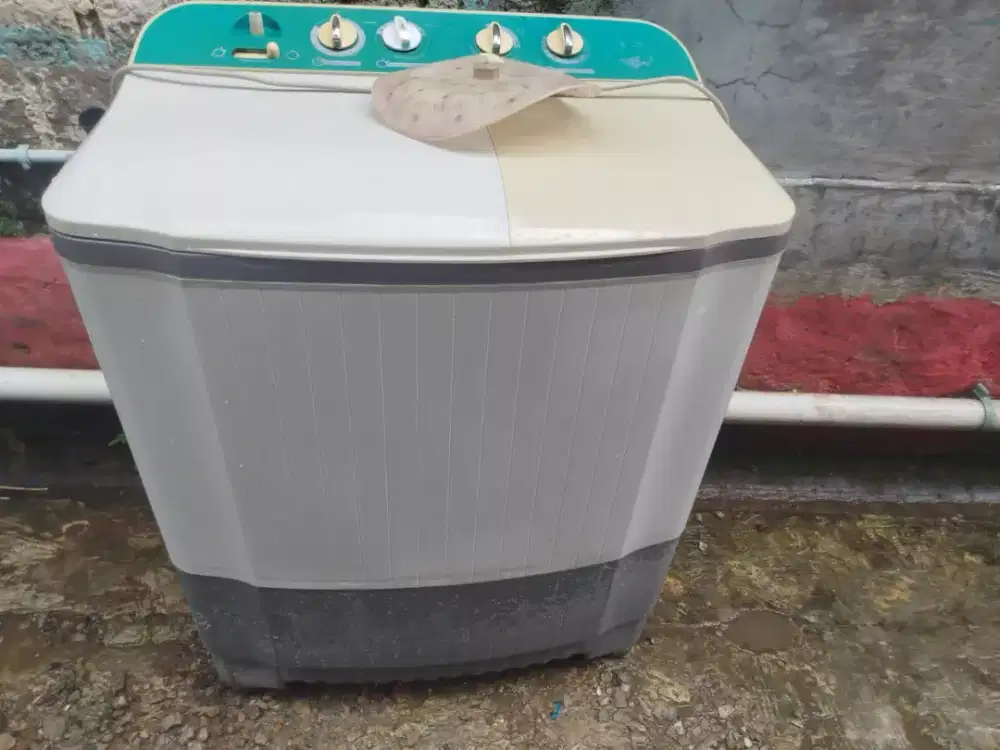 Bismillah dijual mesin cuci LG normal