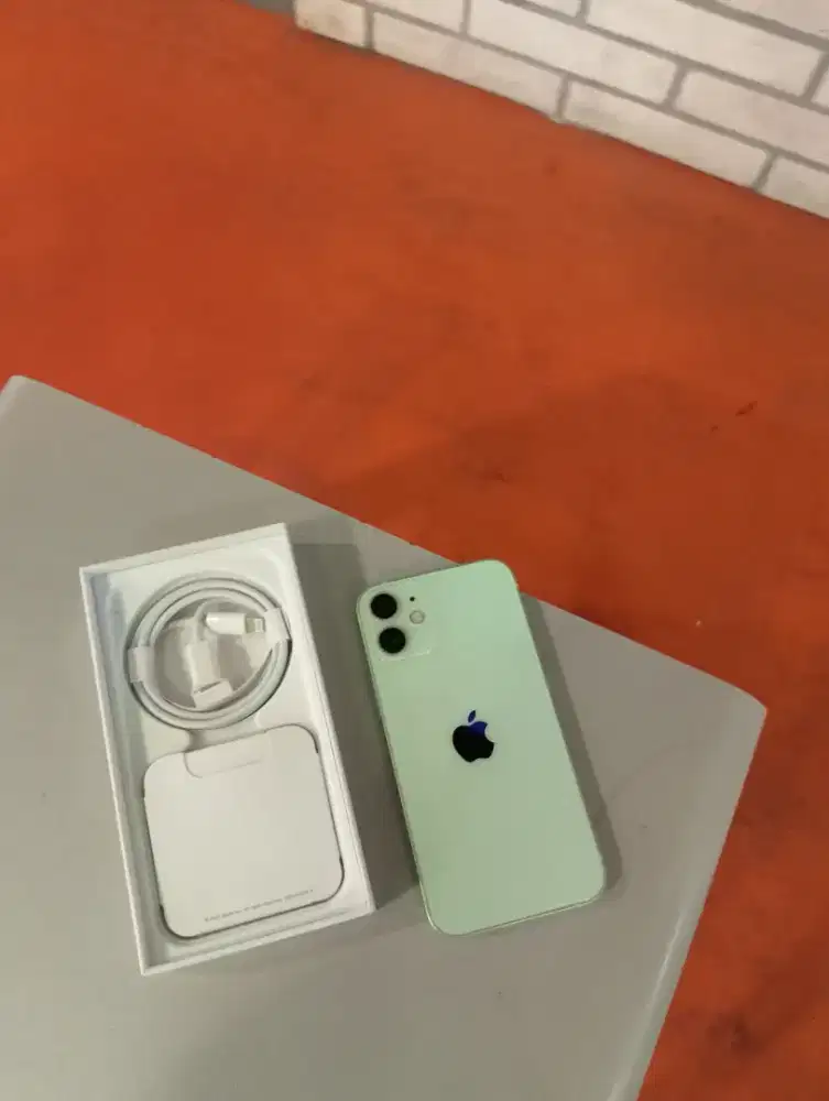 Iphone 12 128gb mencakup baru