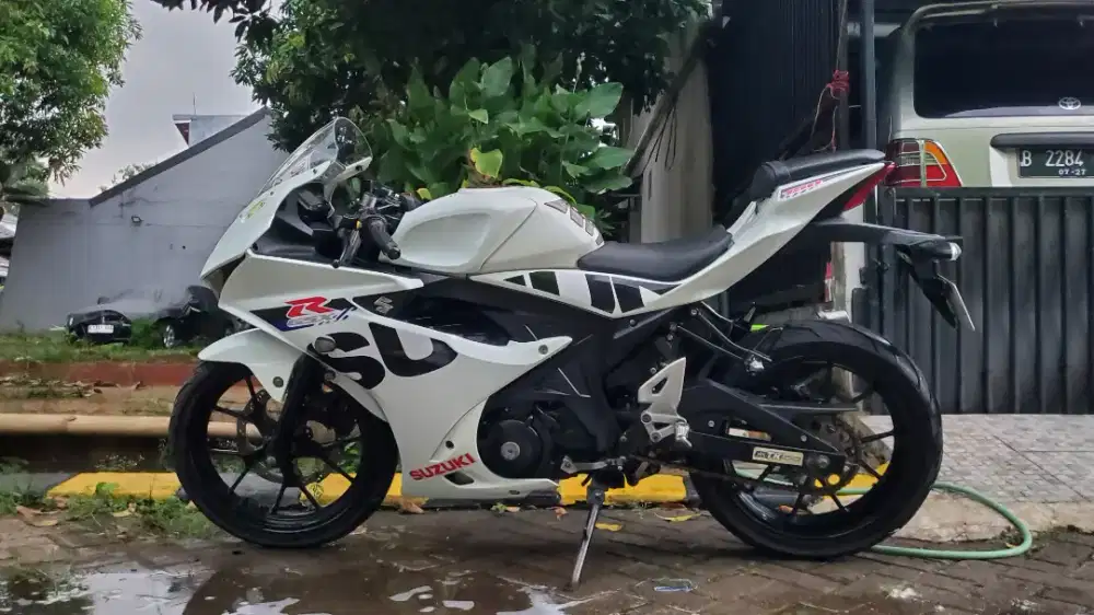 Suzuki GSX-R150 2017 Putih