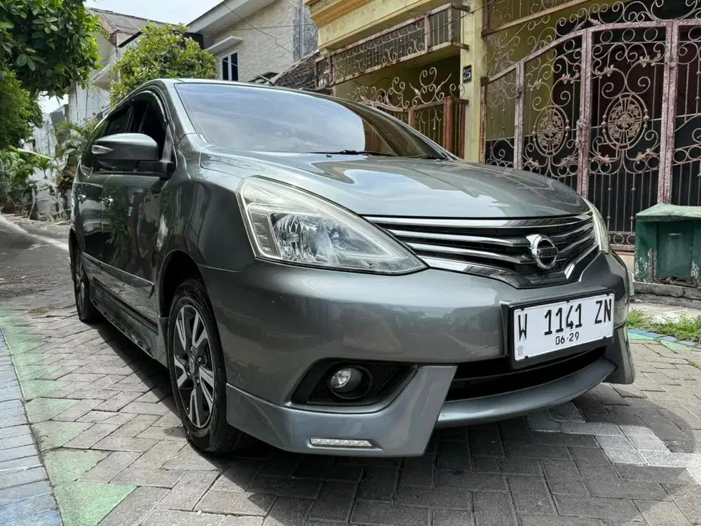 NISSAN GRAND LIVINA XV MATIC 2018 - DP MINIM