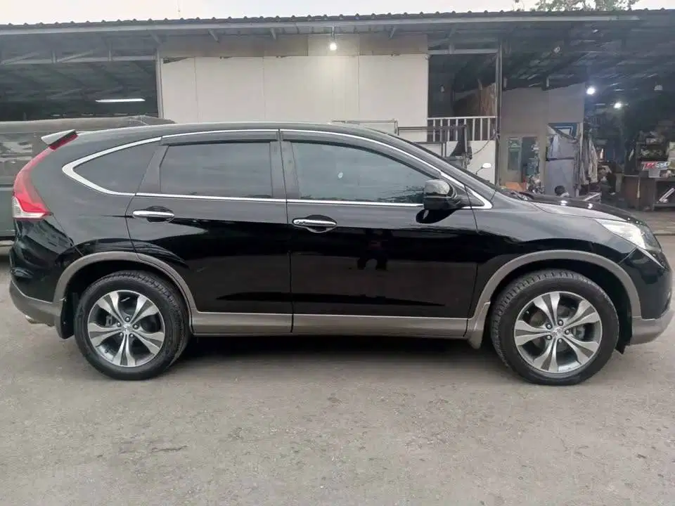 HONDA CR-V 2.4 TAHUN2013