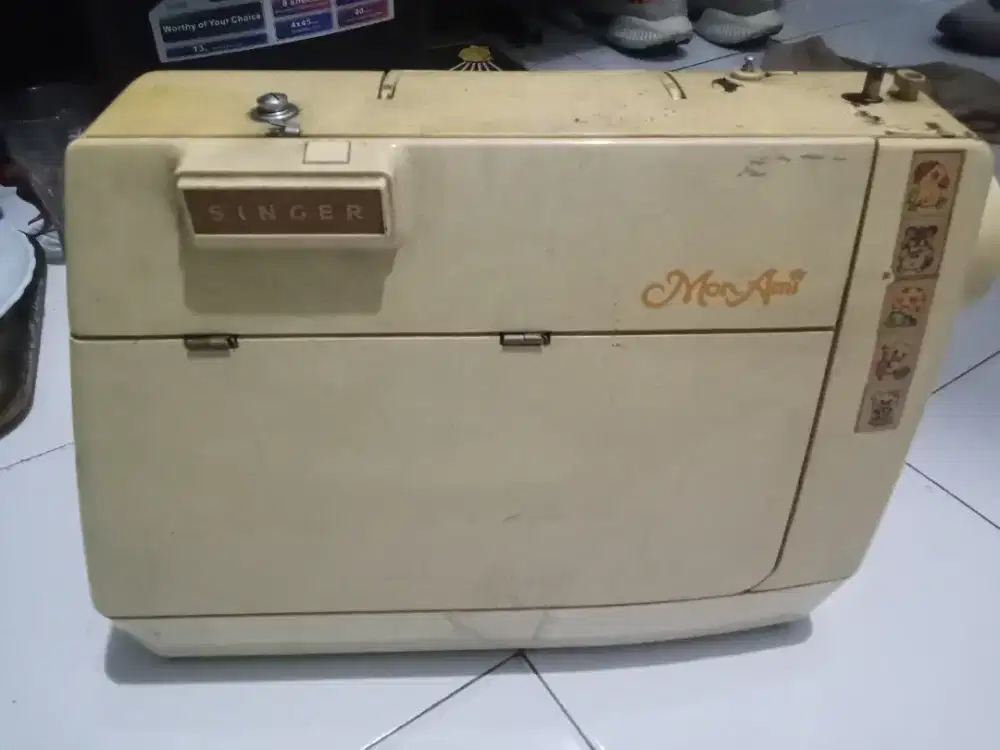 Dijual aja mesin buat jahit merk singer