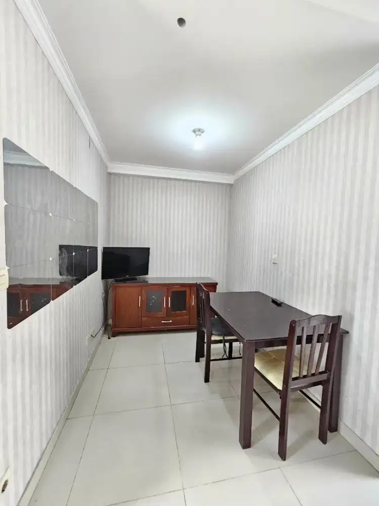 Disewakan Apartemen Menteng Square 2 Bedroom Good Furnished Tower C