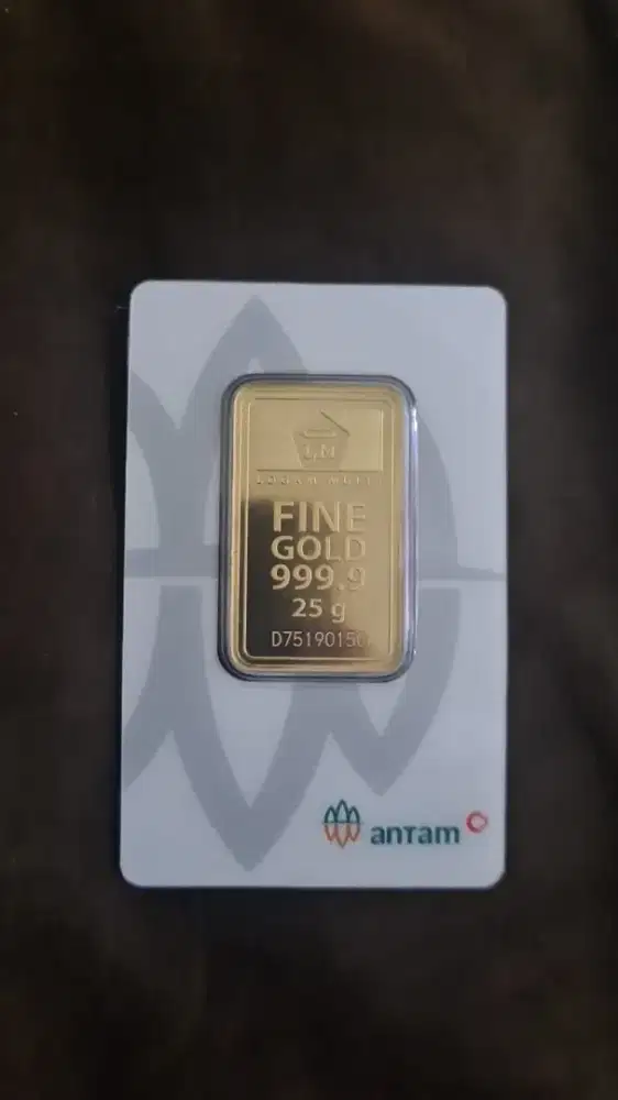 Logam mulia emas antam 25gr tahun 2025
